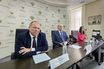 Петербургских «общественников» познакомили с показателями