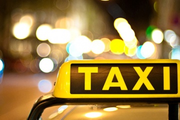 Насколько «официальное такси Янтарного» официально?