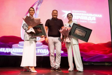 «Медиаперсоны» получили премии в год 30-летия «КП в СПб»